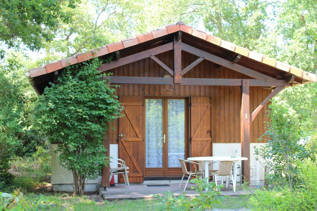 Les Chalets Du Gelat, Nature Et Calme Noaillan Екстериор снимка